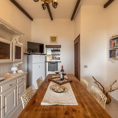 Apartament Dolly